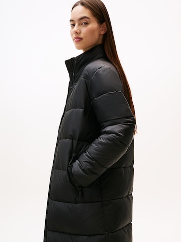 Cappotto invernale di Tommy Jeans in nero
