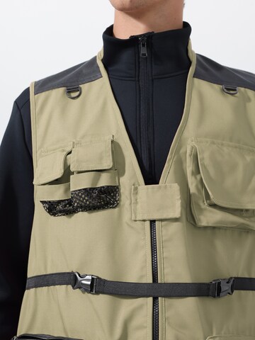 Youthup Sports Vest in Green