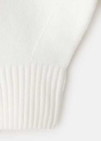 Pullover 'AMISA' di MANGO in bianco