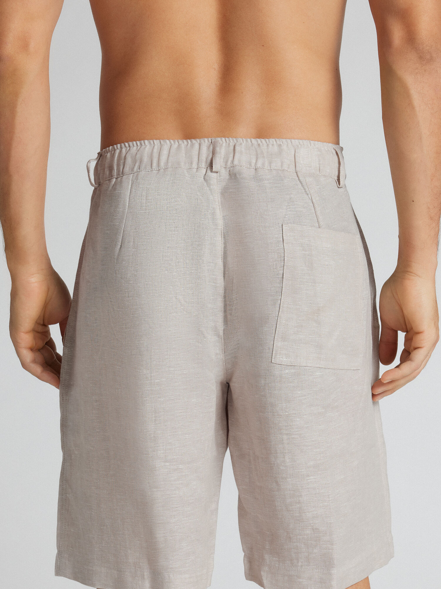 IUMAN Intimissimi Loose fit Pants in Beige