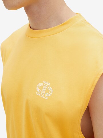 TOM TAILOR DENIM - Camiseta en amarillo