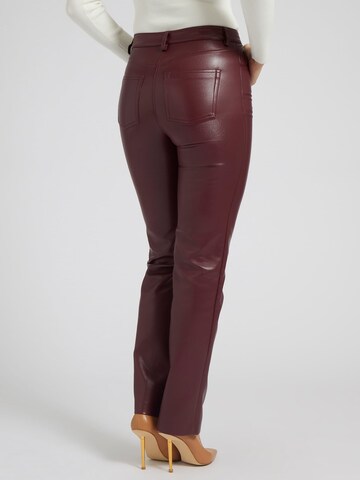 Regular Pantalon GUESS en rouge