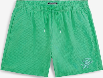 TOMMY HILFIGER Badeshorts in Grün: Vorderseite