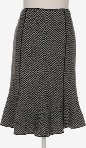Orwell Skirt in L in Black: front
