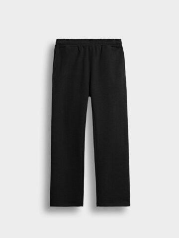 Burocs Workout Pants in Black: front