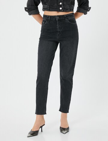 Koton Slimfit Jeans in Zwart: voorkant