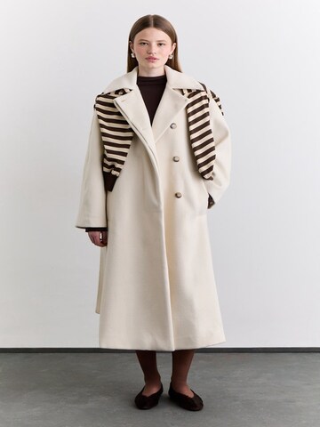 MANUKA Winter jacket in Beige
