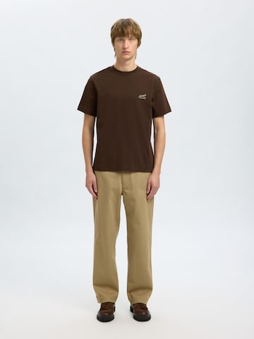 SELECTED - Camiseta en marrón