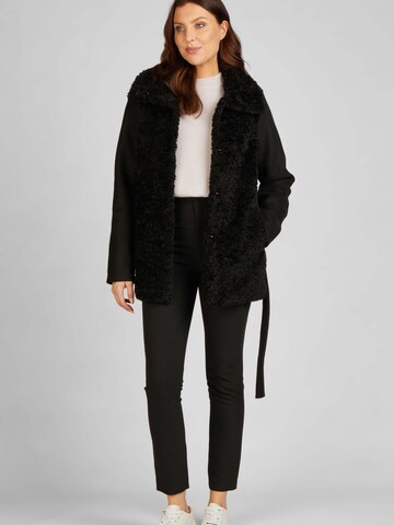 Funk since 1776 Between-Season Jacket in Black