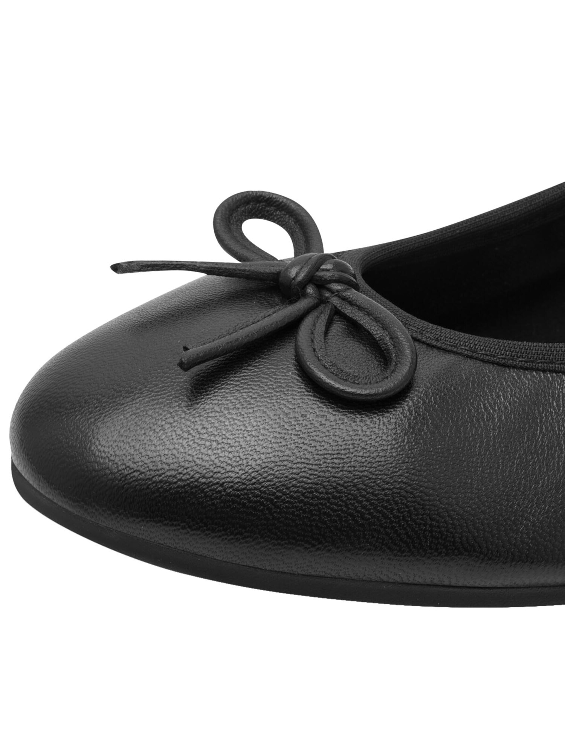 Tamaris Ballerina 'Basic' in Zwart
