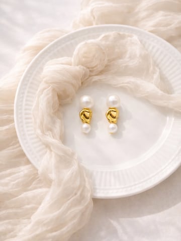 Boucles d'oreilles 'Aria' LA MAISON GISEL B. en blanc