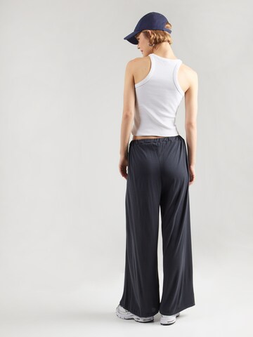 studioselect Широкий Штаны 'Bettina' в Черный