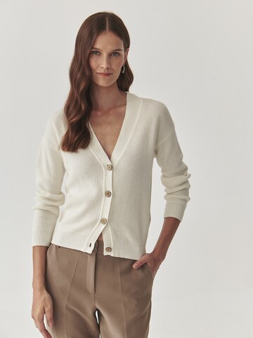 TATUUM Knit cardigan 'BETI' in White: front