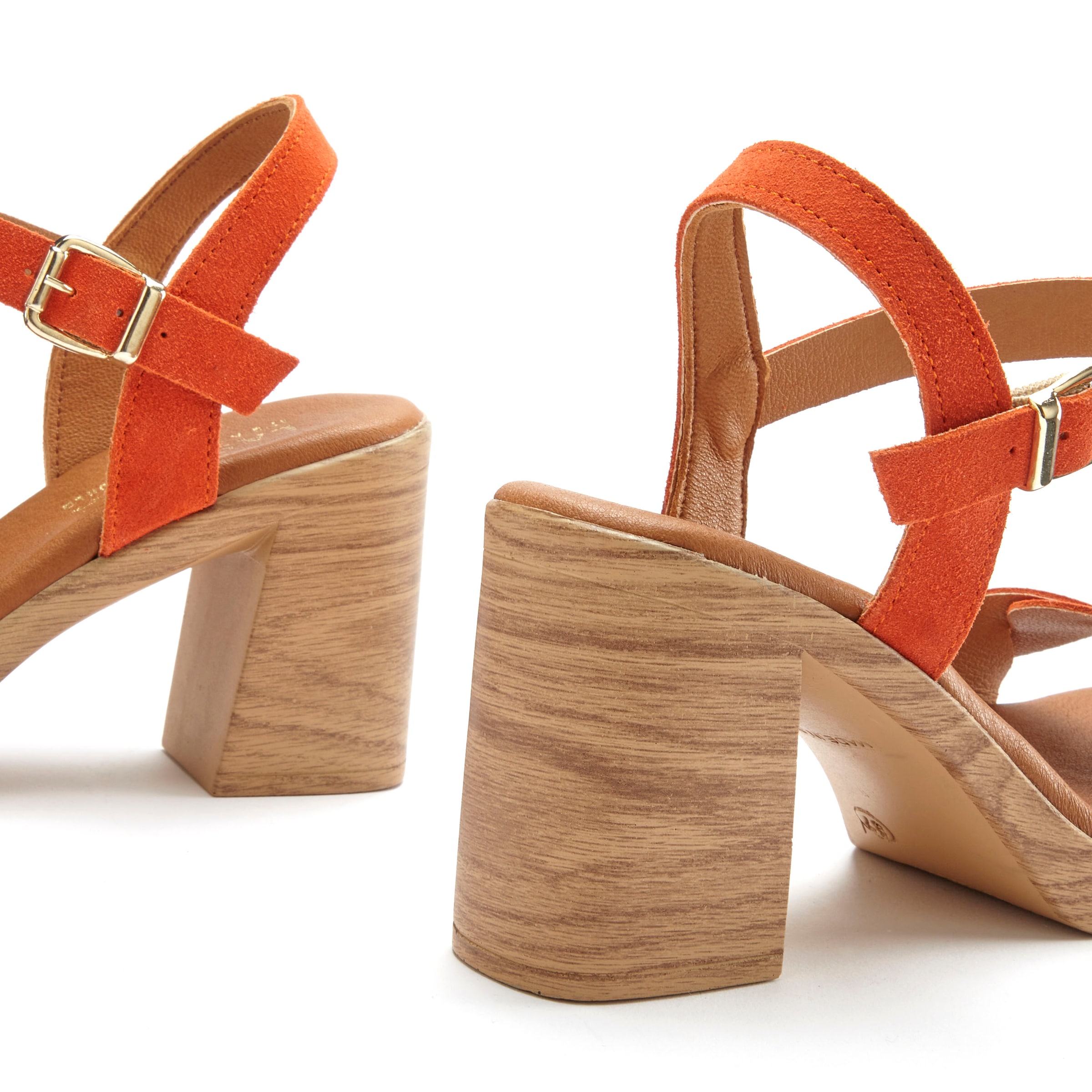 LASCANA Strap sandal in Orange