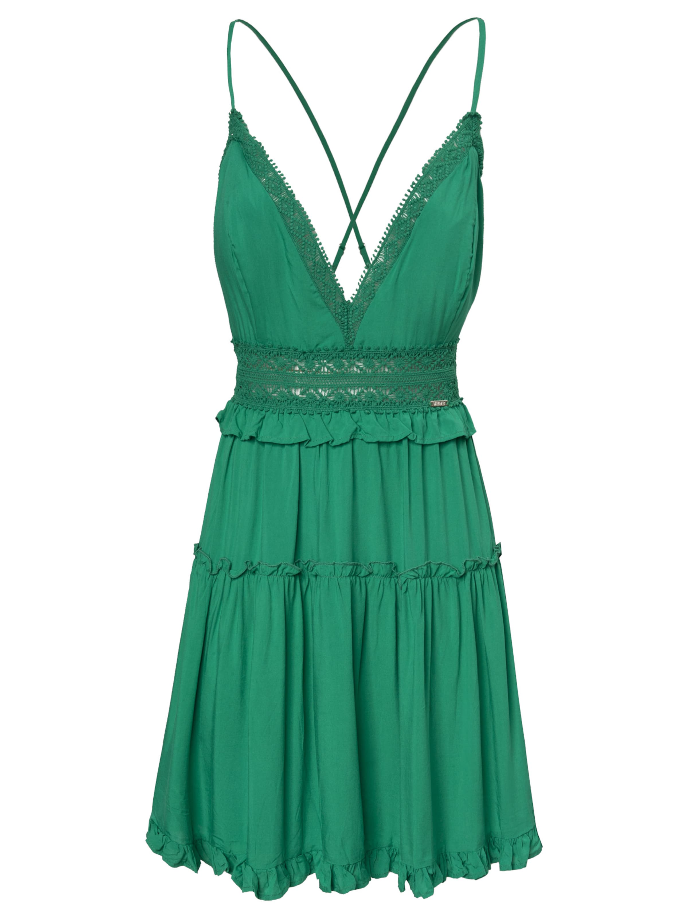 zaļš Influencer Vasaras kleita: no priekšpuses