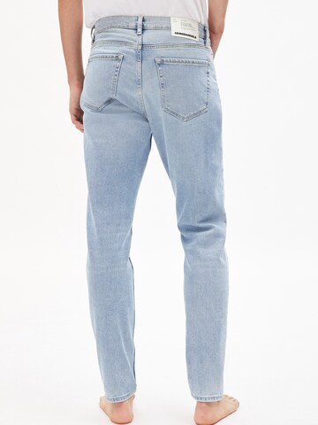ARMEDANGELS Regular Jeans 'ARJO TARPA' in Blauw
