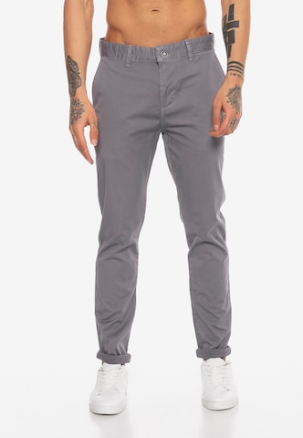 Redbridge Regular Chino Pants 'Luton' in Grey: front