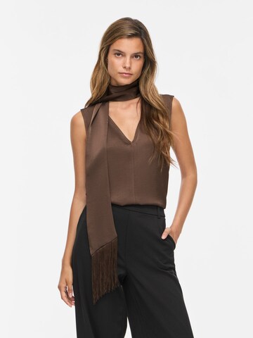 VILA Blouse in Bruin: voorkant