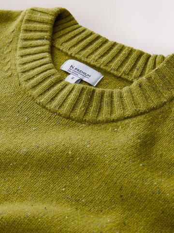 žalia Next Megztinis