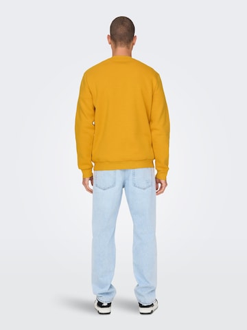 Only & Sons Regular Fit Sweatshirt 'Ceres' in Gelb