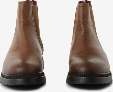 TOMMY HILFIGER Chelsea Boots in Brown