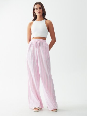 Regular Pantalon 'STRIPE' Calli en rose