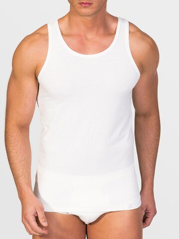 zd ZERO DEFECTS Undershirt 'Tank Top Soya Yarn' in White: front