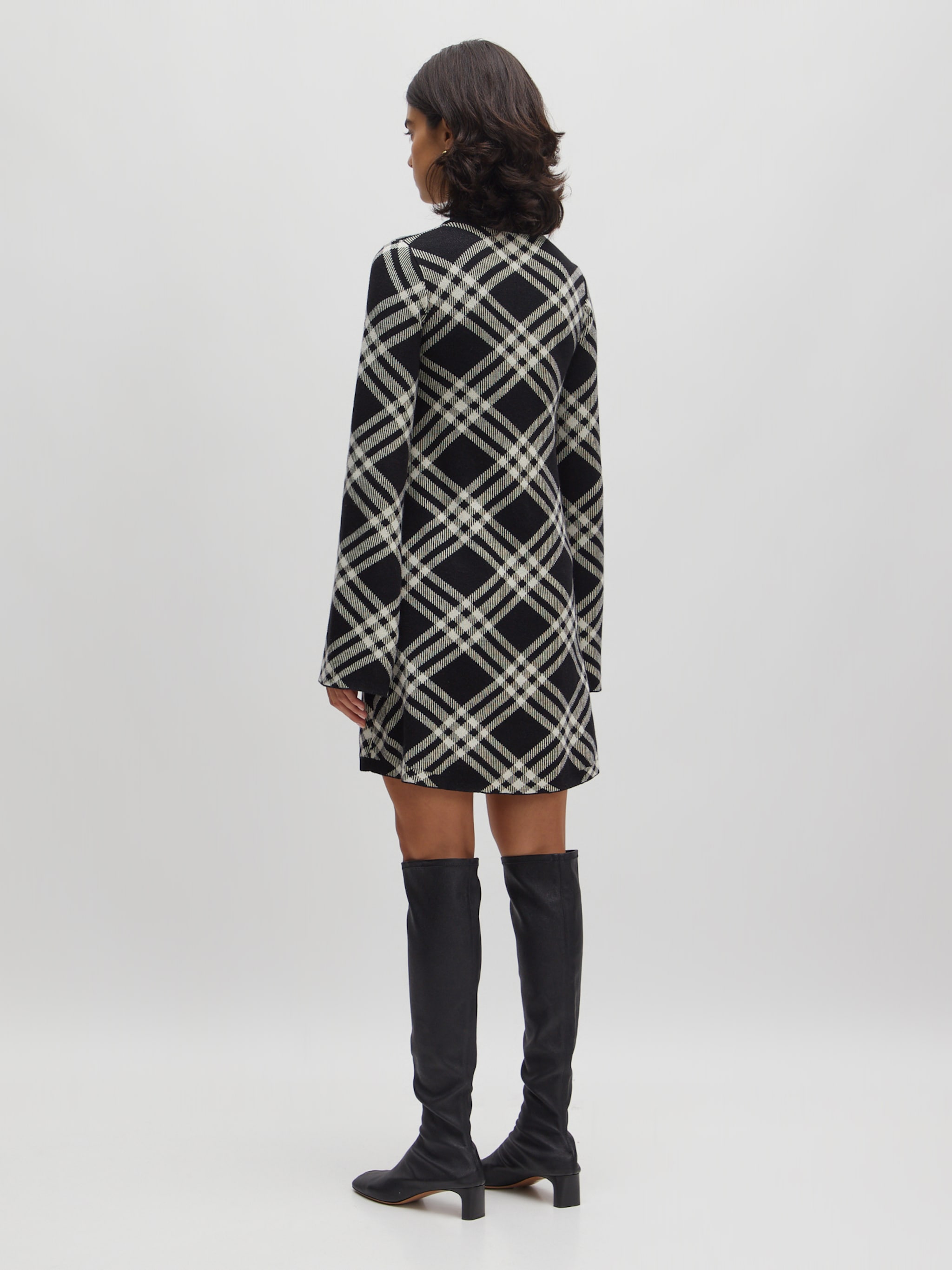 EDITED Produits Robes en maille 'Dunia' noir