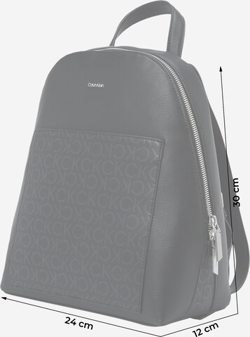 Calvin Klein Rucksack 'Must Dome' in Schwarz