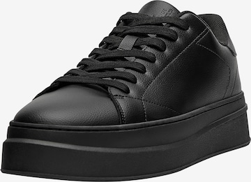 Pull&Bear Trampki niskie w kolorze czarny: przód