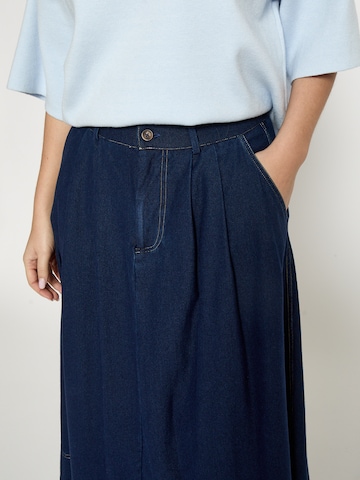 Peppercorn Hame 'Naddie' värissä sininen