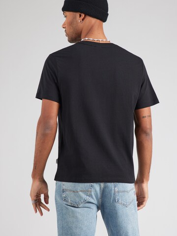 Pepe Jeans - Camiseta 'CONTRAST CONNOR' en negro