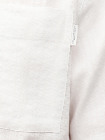 HOLLISTER Regular fit Button Up Shirt in White