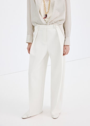 MANGO Wide leg Pleat-Front Pants in White: front