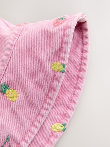 Next Hut in Pink