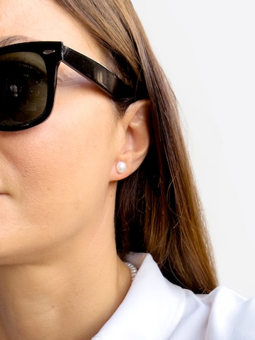 Ateliers Saint Germain Earrings 'PASSY' in White