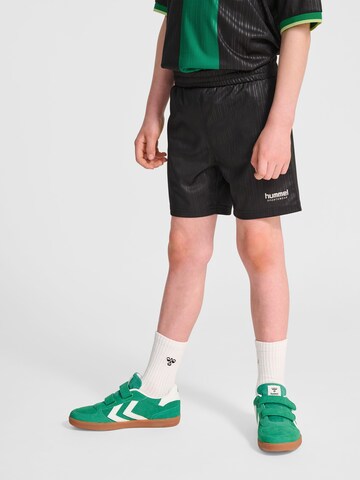 Hummel Regular Sportbroek in Zwart