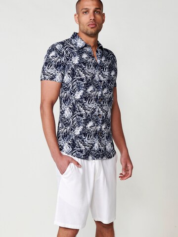 KOROSHI Slim Fit Hemd in Blau