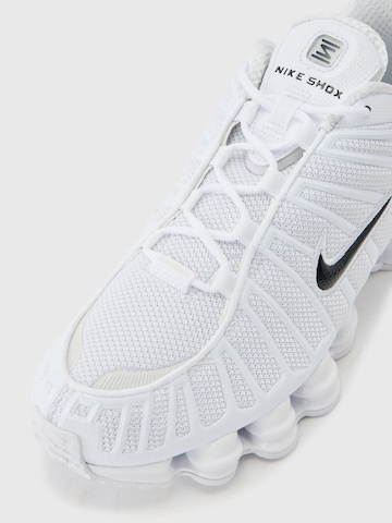 Nike Sportswear Низкие кроссовки 'SHOX TL' в Белый