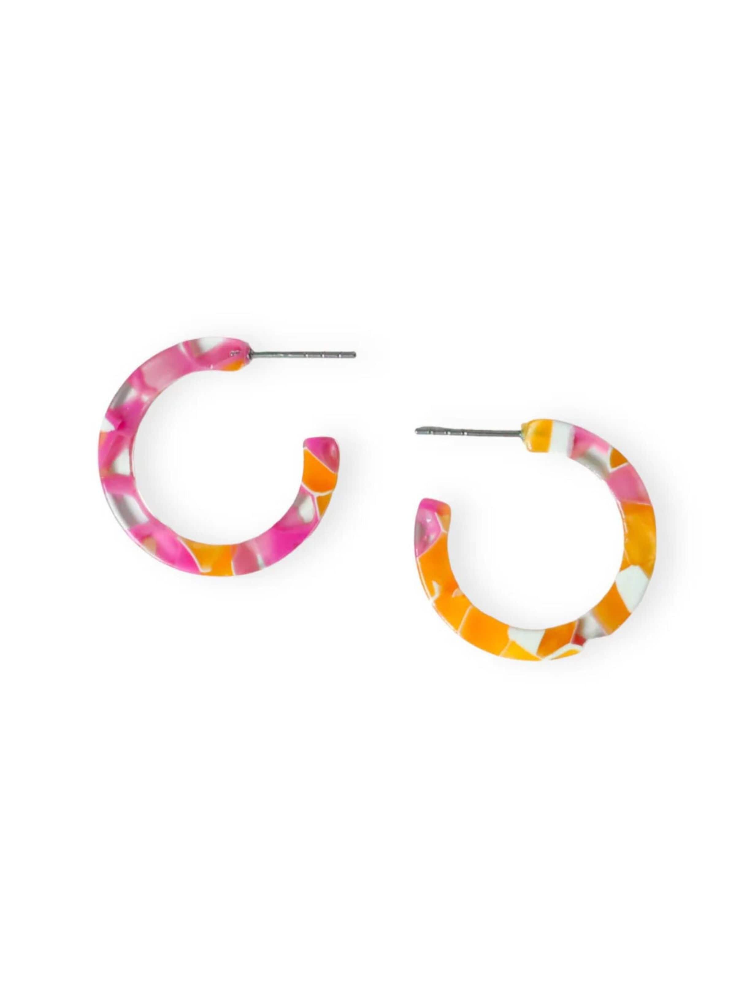 Fräulein Wunder Earrings 'Acetat Anni' in 2.5 cm x 2.5 cm in Pink, Item view
