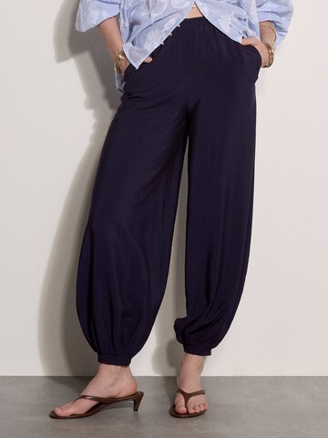 Apricot Loose fit Pants ' ' in Blue