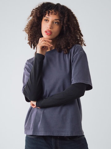Honest Basics - Camiseta 'OG Shirt Women' en azul