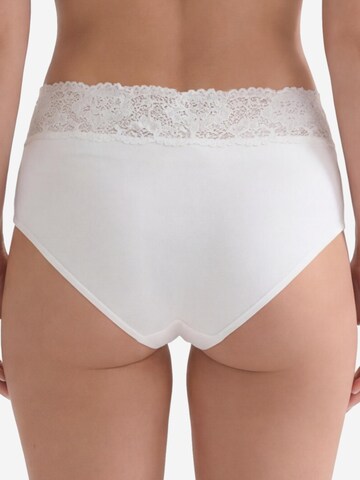 Nina von C. Slip 'Slipboutique' in White