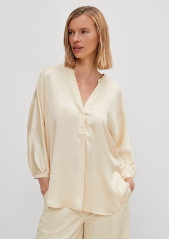 Chemisier COMMA en beige : devant