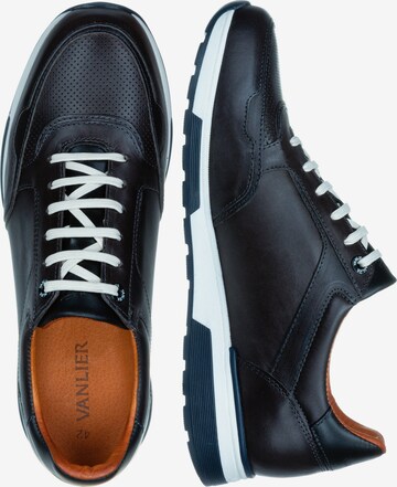 VANLIER Sneakers in Black