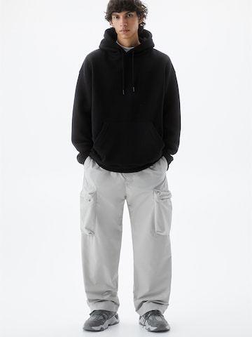 Pull&Bear Loose fit Cargo Pants in Grey