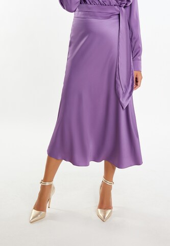 faina - Saia em roxo: frente