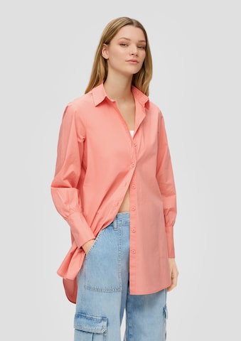 QS - Blusa em laranja: frente