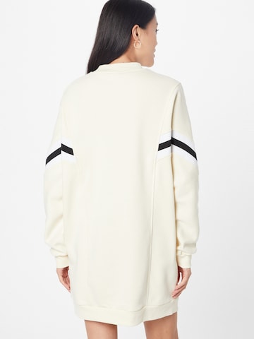 Urban Classics Oversized jurk in Beige