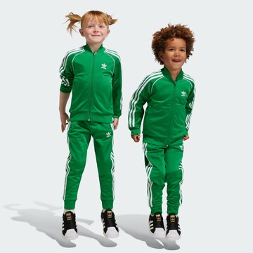 ADIDAS ORIGINALS Joggingpak 'Adicolor Sst' in Groen